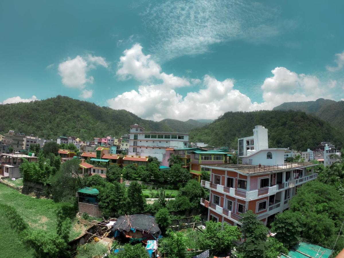 Отель Ananta Residency Ришикеш Экстерьер фото