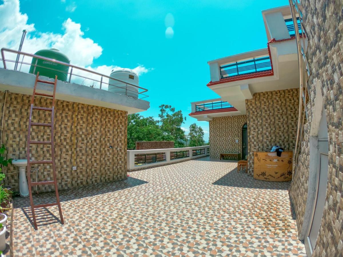 Отель Ananta Residency Ришикеш Экстерьер фото